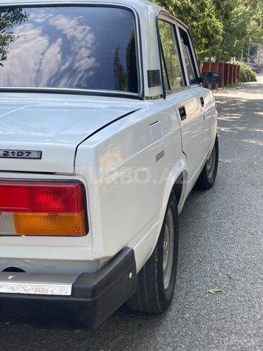 LADA (VAZ) 2107 2009, 74,580 km - 1.6 l - Quba