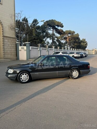 Mercedes E 200 1994, 350,000 km - 2.0 l - Bakı