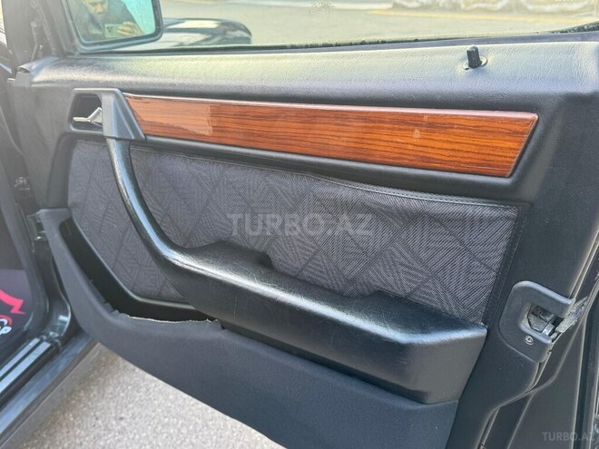 Mercedes E 200 1994, 350,000 km - 2.0 l - Bakı