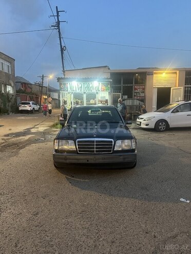 Mercedes E 200 1994, 350,000 km - 2.0 l - Bakı