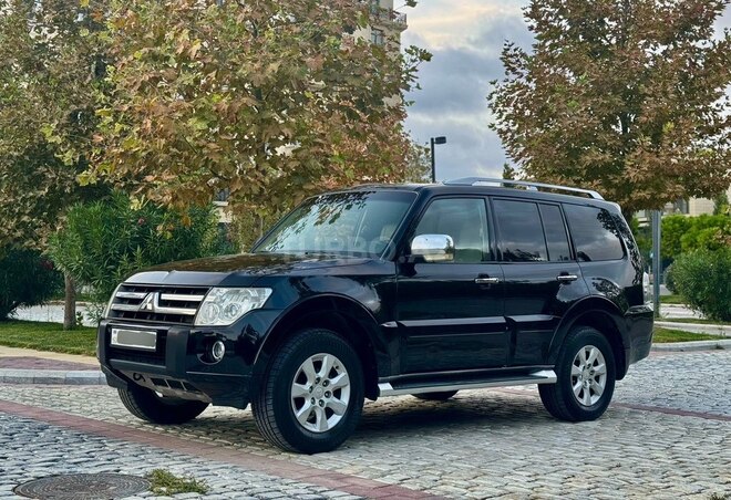 Mitsubishi Pajero 2009, 171,000 km - 3.5 l - Bakı