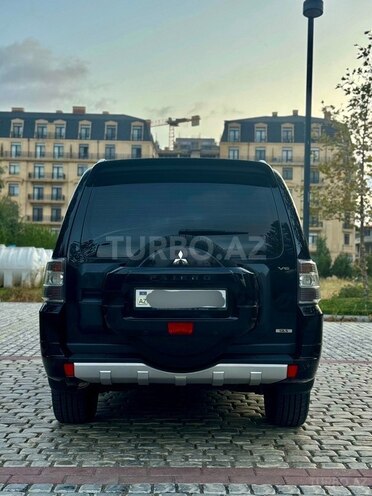 Mitsubishi Pajero 2009, 171,000 km - 3.5 l - Bakı