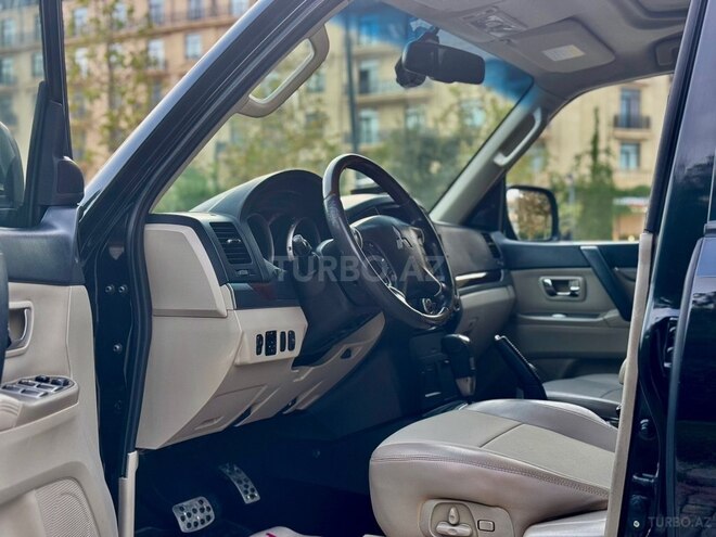 Mitsubishi Pajero 2009, 171,000 km - 3.5 l - Bakı
