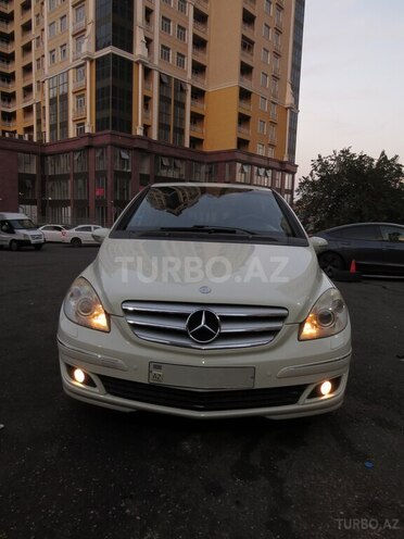 Mercedes B 200 2006, 226,000 km - 2.0 l - Bakı