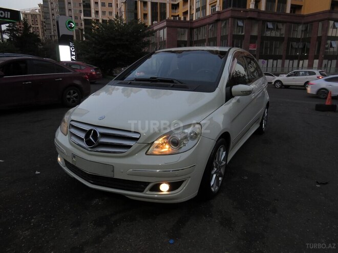 Mercedes B 200 2006, 226,000 km - 2.0 l - Bakı
