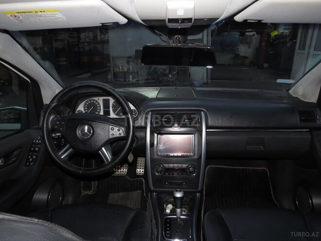 Mercedes B 200 2006, 226,000 km - 2.0 l - Bakı