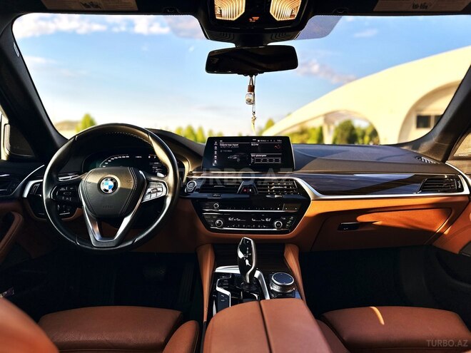 BMW 530 2019, 88,100 km - 2.0 л - Bakı