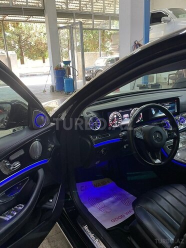 Mercedes E 220 d 2016, 233,000 km - 2.0 l - Bakı