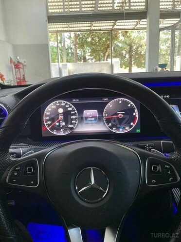 Mercedes E 220 d 2016, 233,000 km - 2.0 l - Bakı