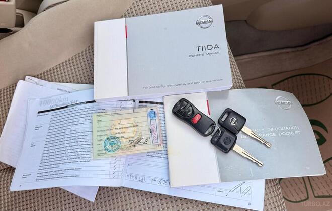 Nissan Tiida 2011, 154,195 km - 1.8 л - Bakı
