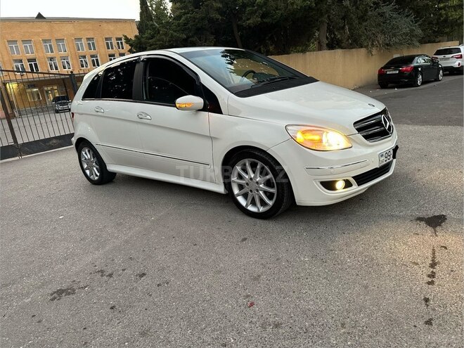 Mercedes B 170 2008, 169,500 km - 1.7 л - Sumqayıt