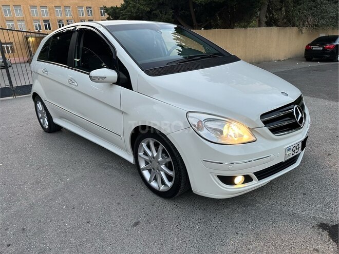 Mercedes B 170 2008, 169,500 km - 1.7 л - Sumqayıt