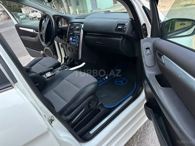Mercedes B 170 2008, 169,500 km - 1.7 л - Sumqayıt
