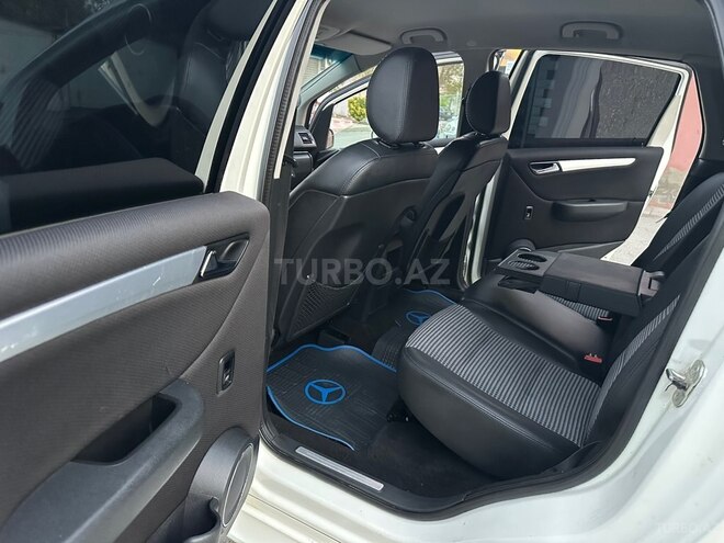 Mercedes B 170 2008, 169,500 km - 1.7 л - Sumqayıt