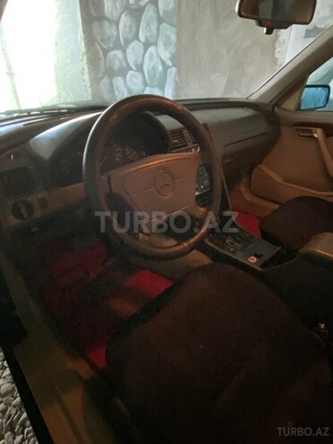 Mercedes C 280 1995, 398,000 km - 2.8 l - Bakı