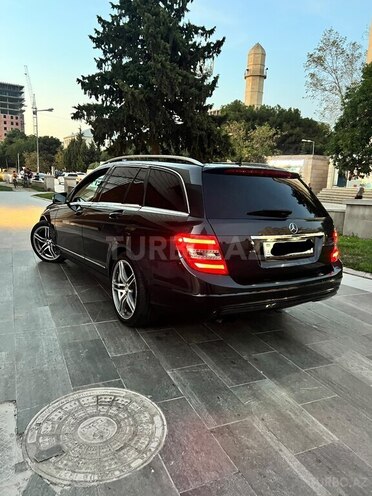 Mercedes C 200 2012, 215,000 km - 2.1 l - Bakı