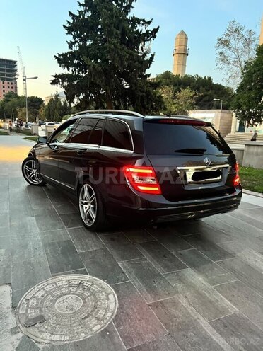 Mercedes C 200 2012, 215,000 km - 2.1 l - Bakı