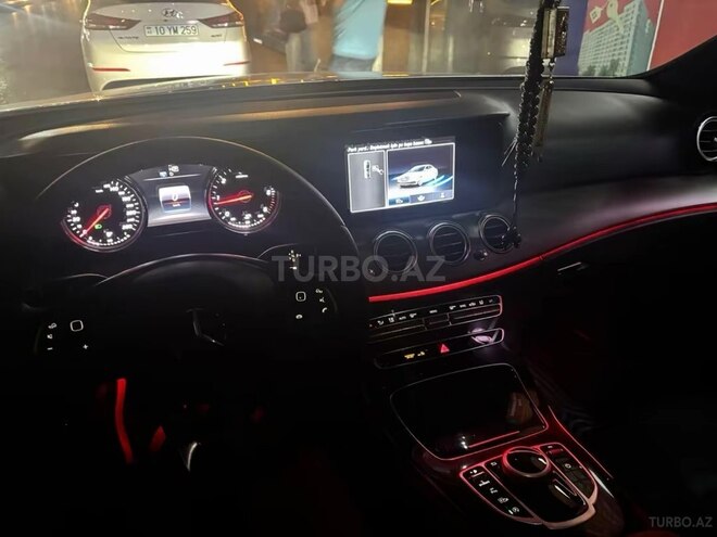 Mercedes E 220 d 2017, 193,000 km - 2.0 l - Bakı