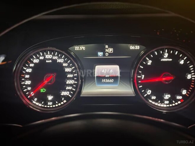 Mercedes E 220 d 2017, 193,000 km - 2.0 l - Bakı
