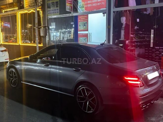 Mercedes E 220 d 2017, 193,000 km - 2.0 l - Bakı
