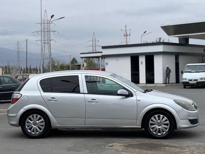 Opel Astra 2006, 391,000 km - 1.3 l - Gəncə