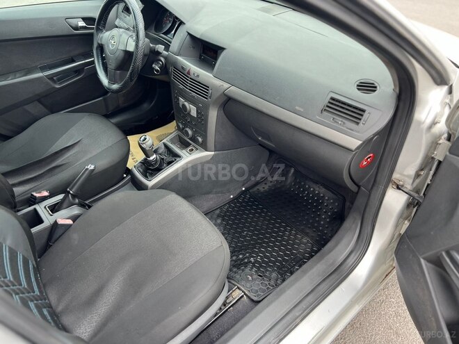 Opel Astra 2006, 391,000 km - 1.3 l - Gəncə