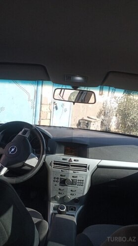 Opel Astra 2010, 314,000 km - 1.3 l - Bakı