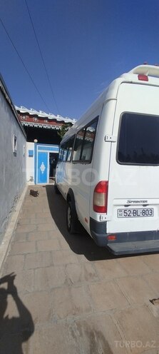 Mercedes Sprinter 312 1996, 565,520 km - 2.9 л - Salyan