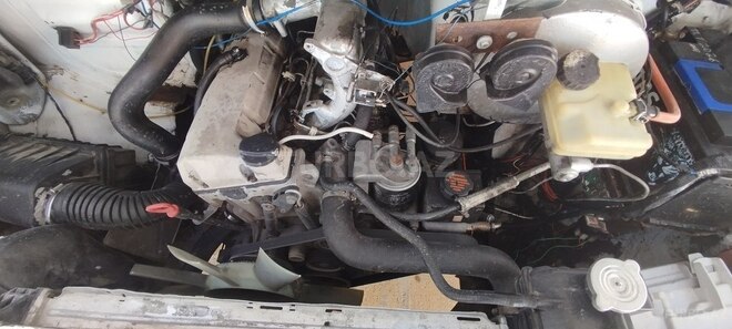 Mercedes Sprinter 312 1996, 565,520 km - 2.9 л - Salyan