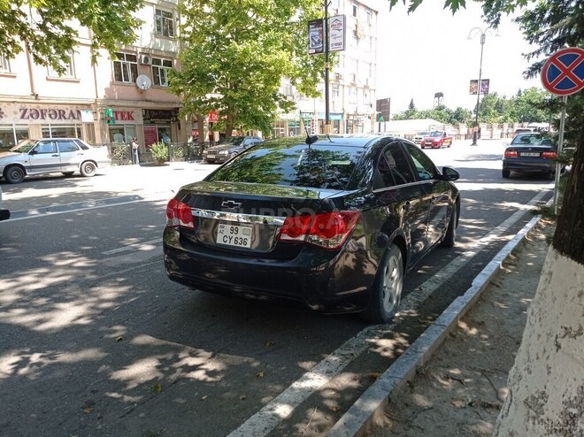 Chevrolet Cruze 2015, 270,000 km - 1.4 л - Qazax