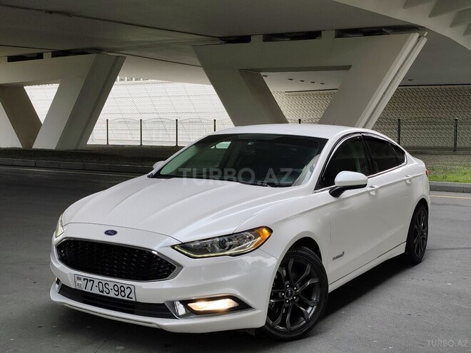 Ford Fusion (North America) 2018, 145,800 km - 2.0 l - Bakı
