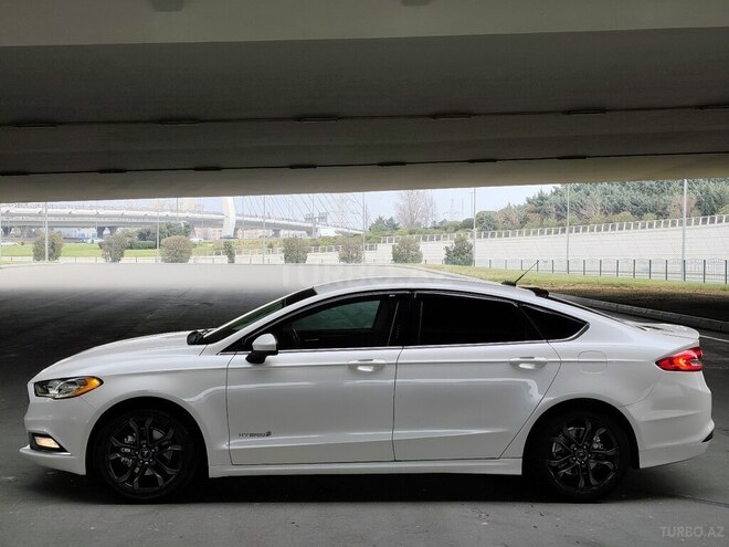 Ford Fusion (North America) 2018, 145,800 km - 2.0 l - Bakı