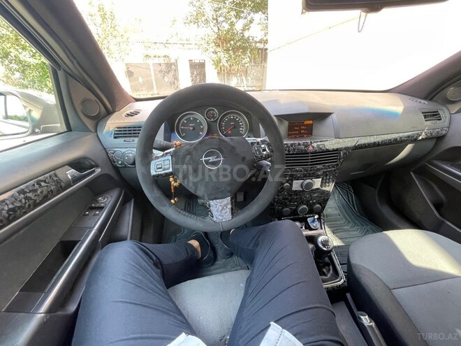 Opel Astra 2006, 300,000 km - 1.3 л - Mingəçevir