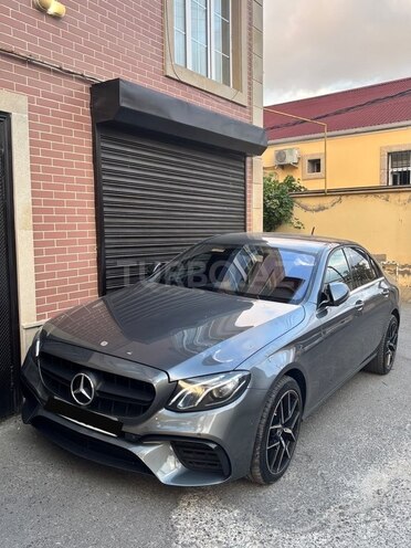 Mercedes E 220 d 2017, 193,000 km - 2.0 l - Bakı