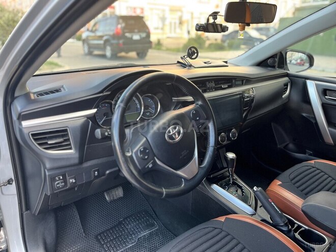 Toyota Corolla 2014, 141,000 km - 1.6 l - Bakı