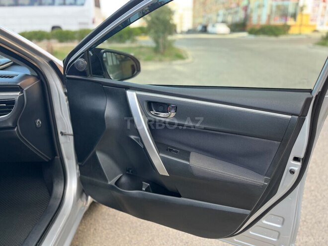 Toyota Corolla 2014, 141,000 km - 1.6 l - Bakı