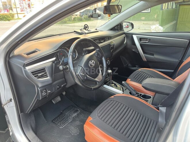Toyota Corolla 2014, 141,000 km - 1.6 l - Bakı
