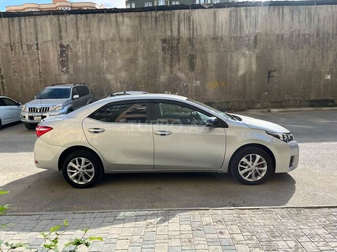 Toyota Corolla 2014, 141,000 km - 1.6 l - Bakı