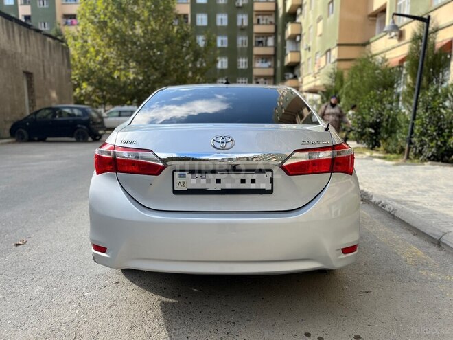 Toyota Corolla 2014, 141,000 km - 1.6 l - Bakı