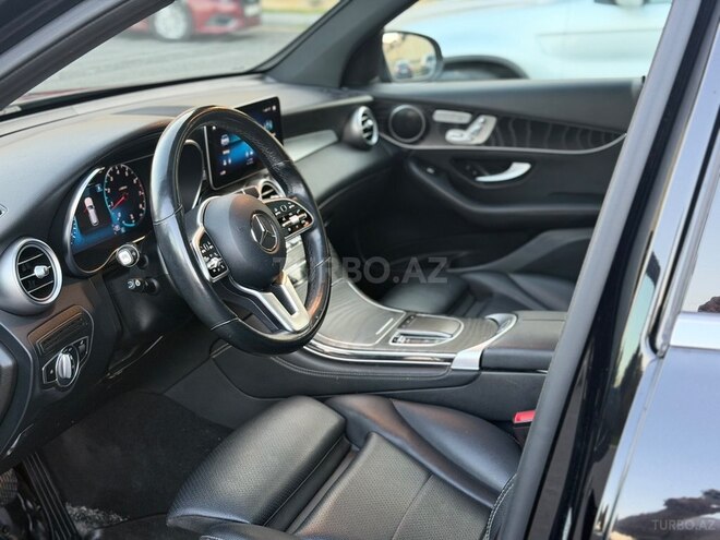 Mercedes GLC 300 4MATIC 2019, 74,000 km - 2.0 l - Bakı
