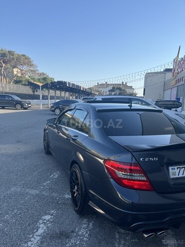 Mercedes C 250 2013, 260,000 km - 1.8 l - Bakı