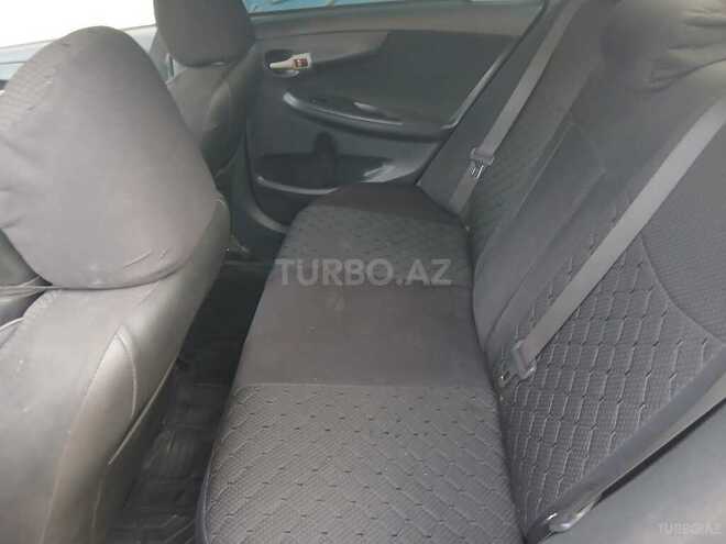 Toyota Corolla 2009, 300,000 km - 1.8 l - Bakı
