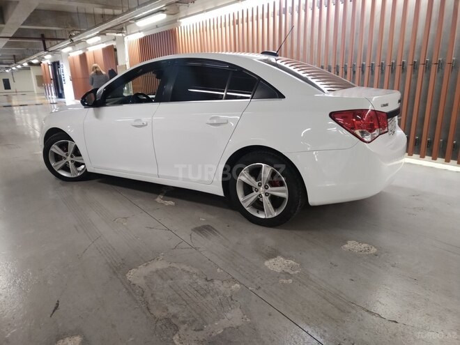 Chevrolet Cruze 2015, 300,000 km - 1.4 л - Gəncə