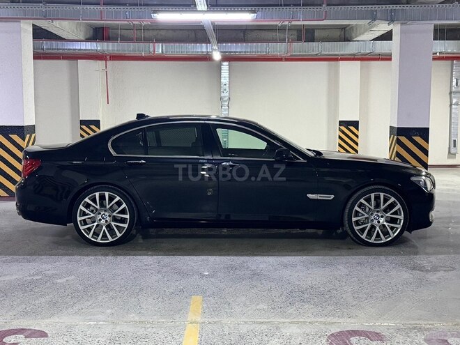 BMW 740 2009, 93,500 km - 3.0 л - Bakı