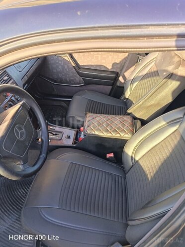 Mercedes C 220 1996, 330,000 km - 2.2 l - Bakı