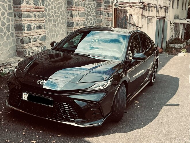 Toyota Camry 2025, 18,000 km - 2.0 л - Bakı