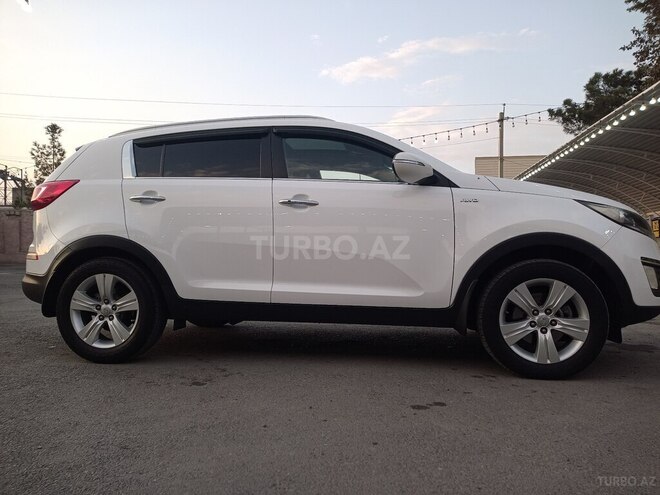 Kia Sportage 2011, 211,030 km - 2.0 l - Bərdə