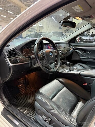 BMW 528 2013, 290,000 km - 2.0 l - Sumqayıt