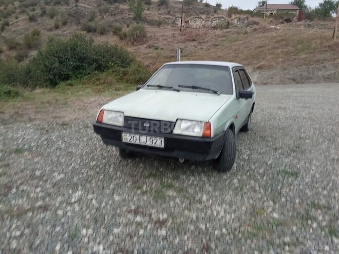 LADA (VAZ) 21099 2003, 360,000 km - 1.5 l - 