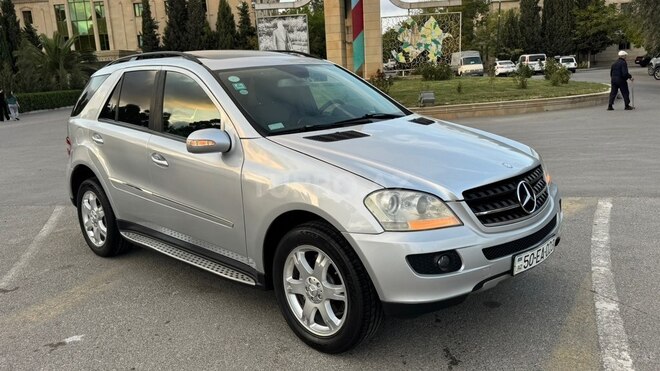 Mercedes ML 350 4MATIC 2007, 167,000 km - 3.5 l - Sumqayıt